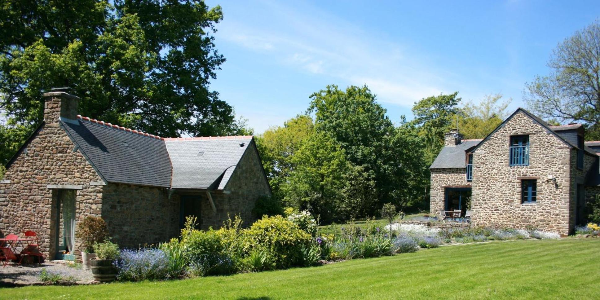Au Pont Ricoul Bed & Breakfast Saint-Pierre-de-Plesguen Екстериор снимка