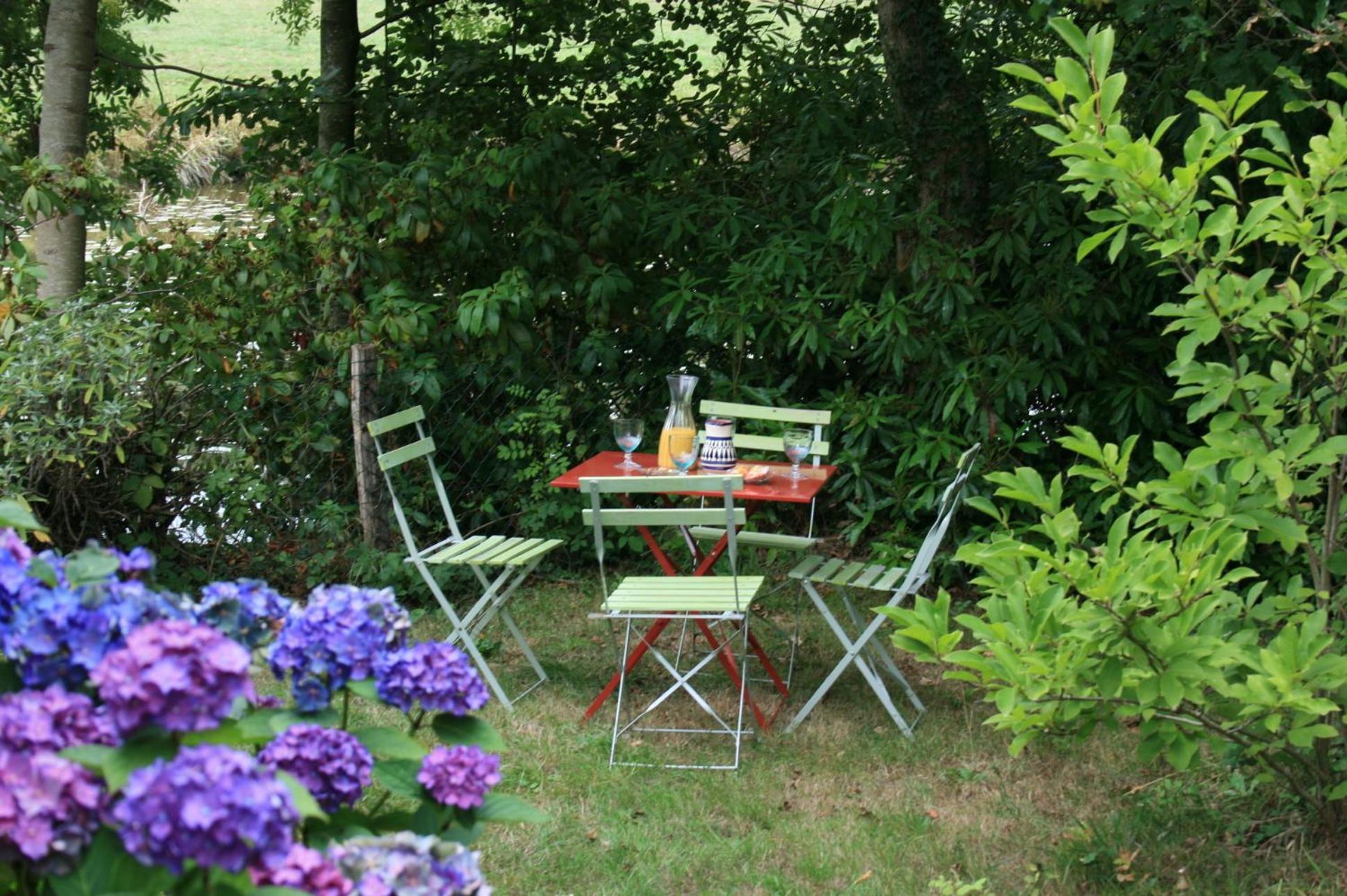 Au Pont Ricoul Bed & Breakfast Saint-Pierre-de-Plesguen Екстериор снимка