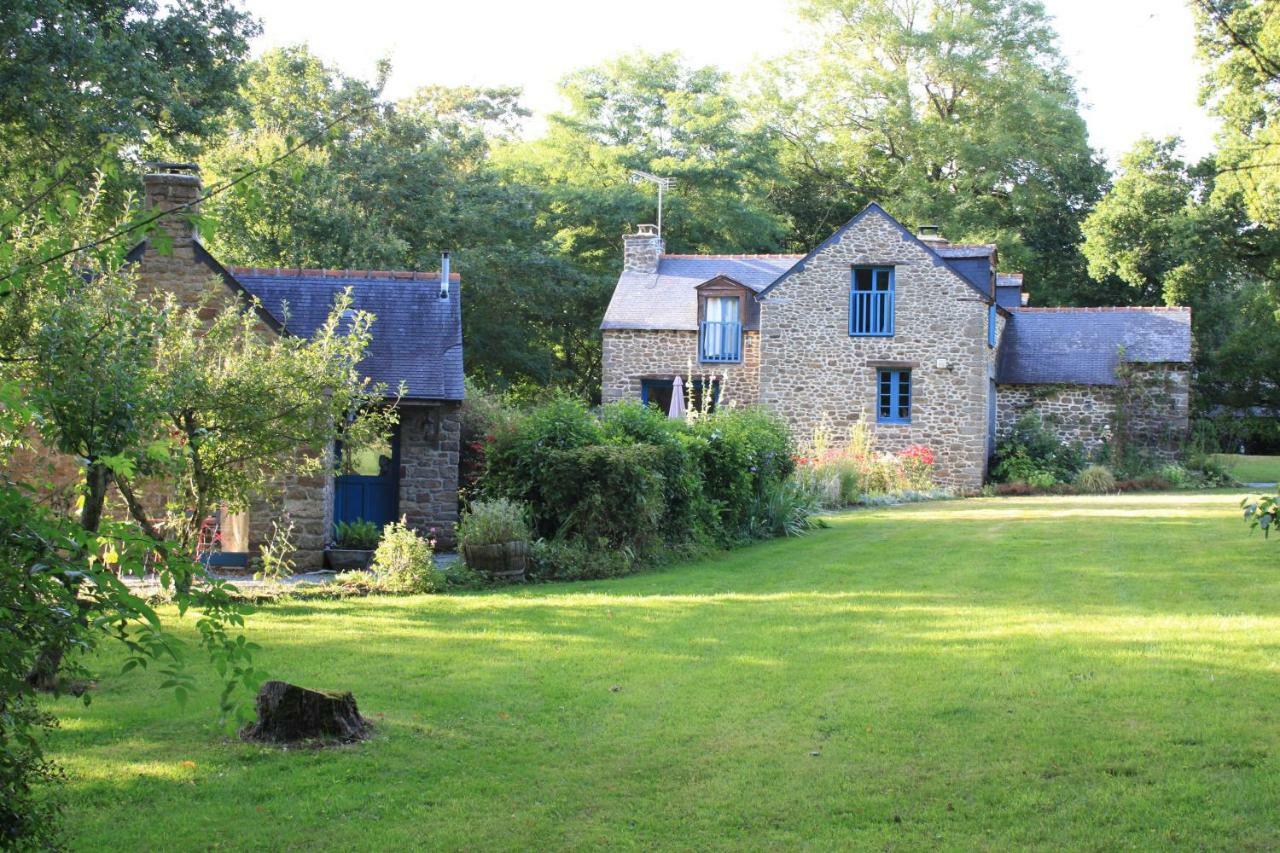 Au Pont Ricoul Bed & Breakfast Saint-Pierre-de-Plesguen Екстериор снимка